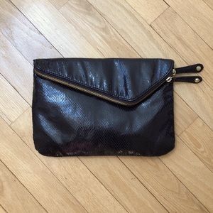 ALDO Clutch